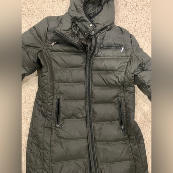 Quilted Nylon Packable Puffer Coat - XL - Picture 4 of 7